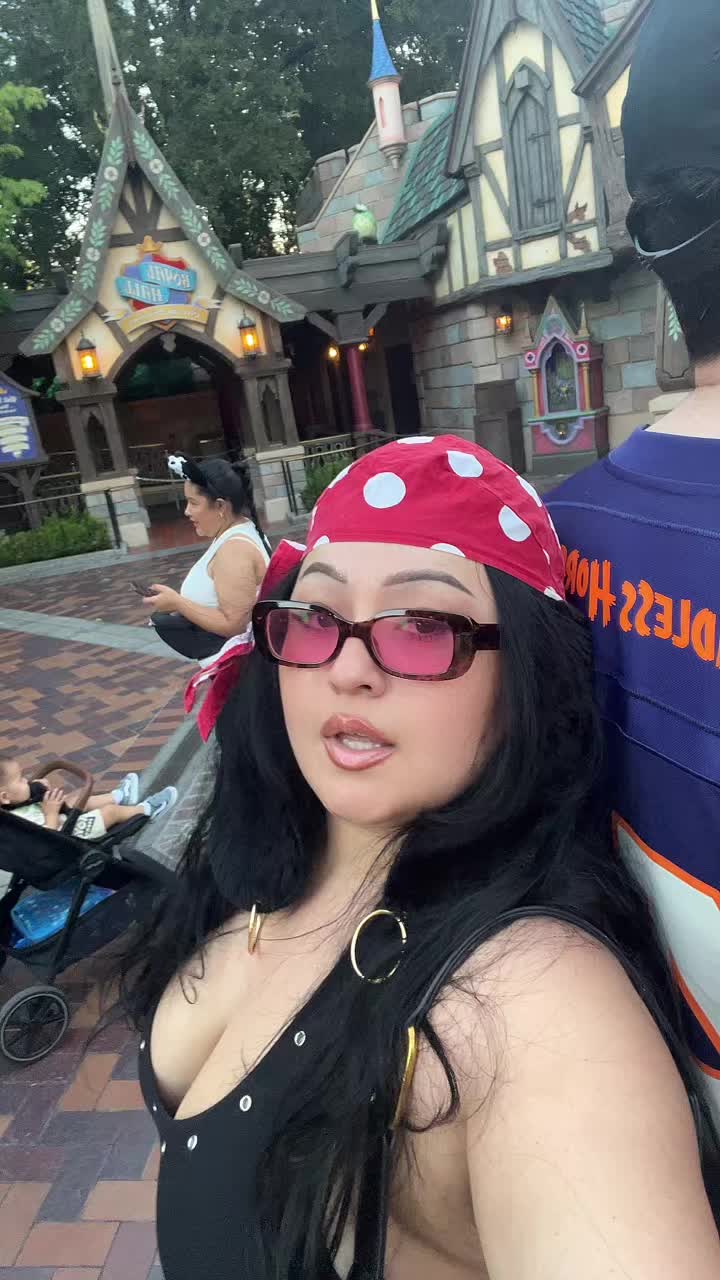 @Kino__