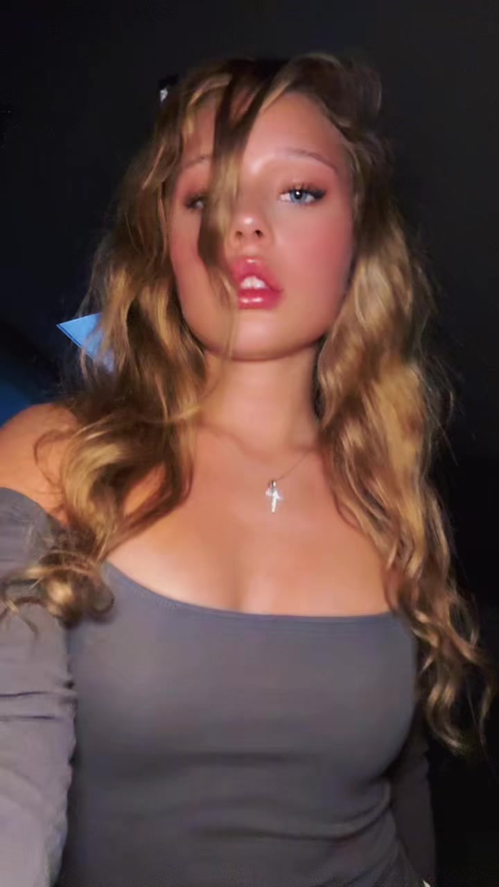 @Barbara🧿