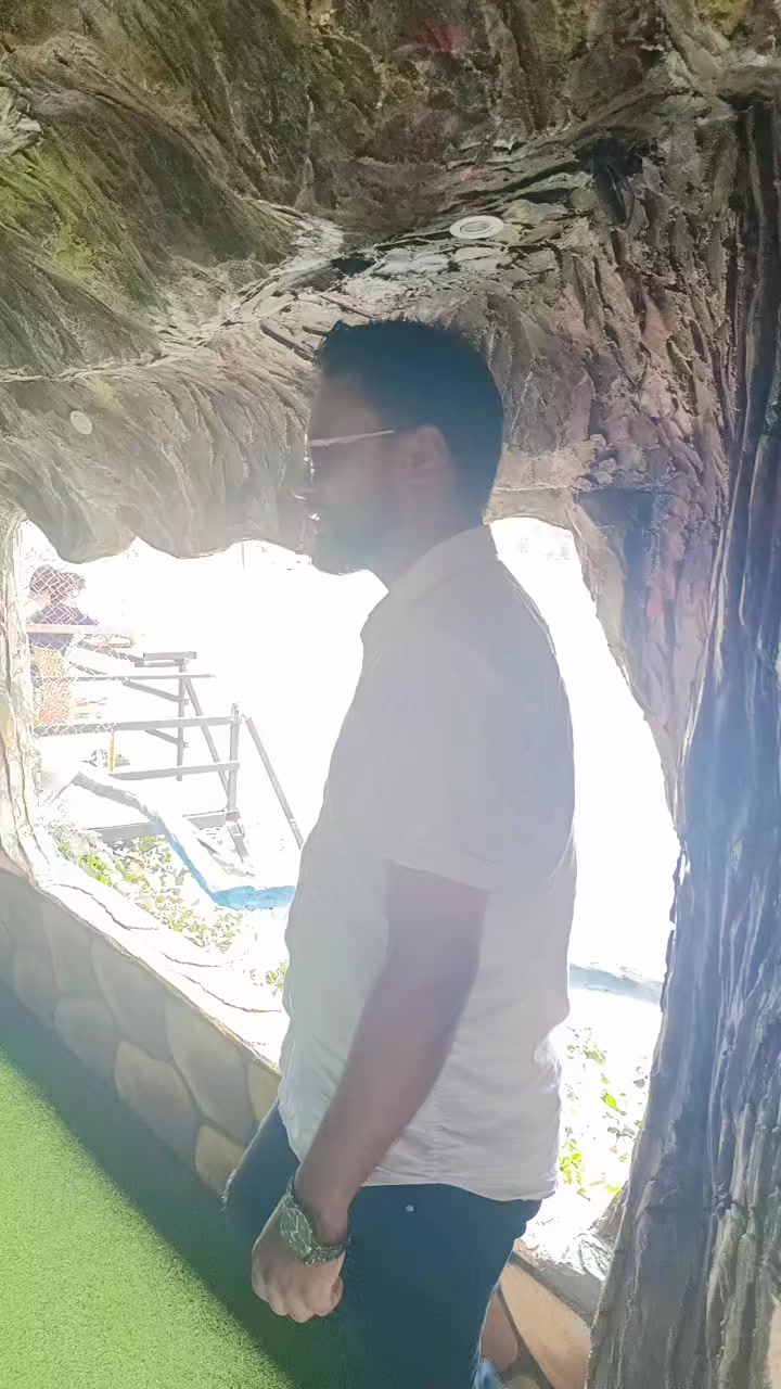 @समीर ब्रो🇳🇵🇦🇪