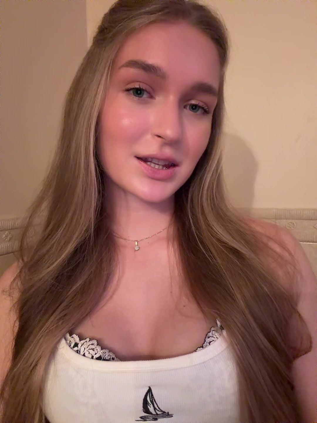 @Polina Lomova