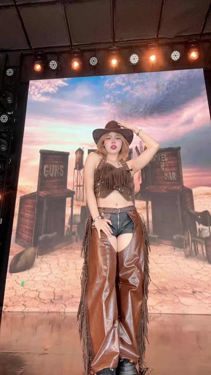 @cherilmoon