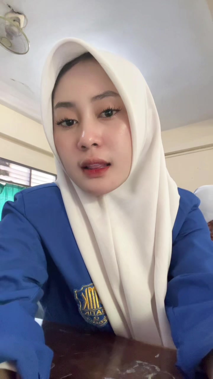 @عالية