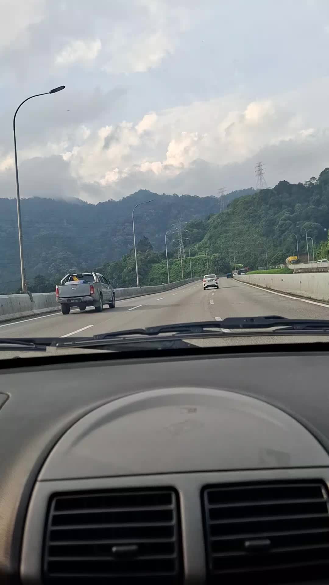 @Quŧab_Shahị_Åwan 🥷🚩