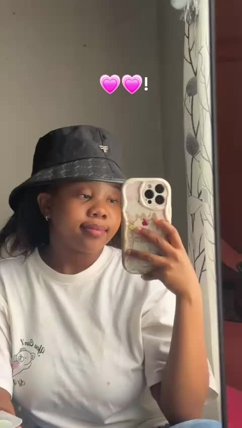@amezo🍒✨️🎀