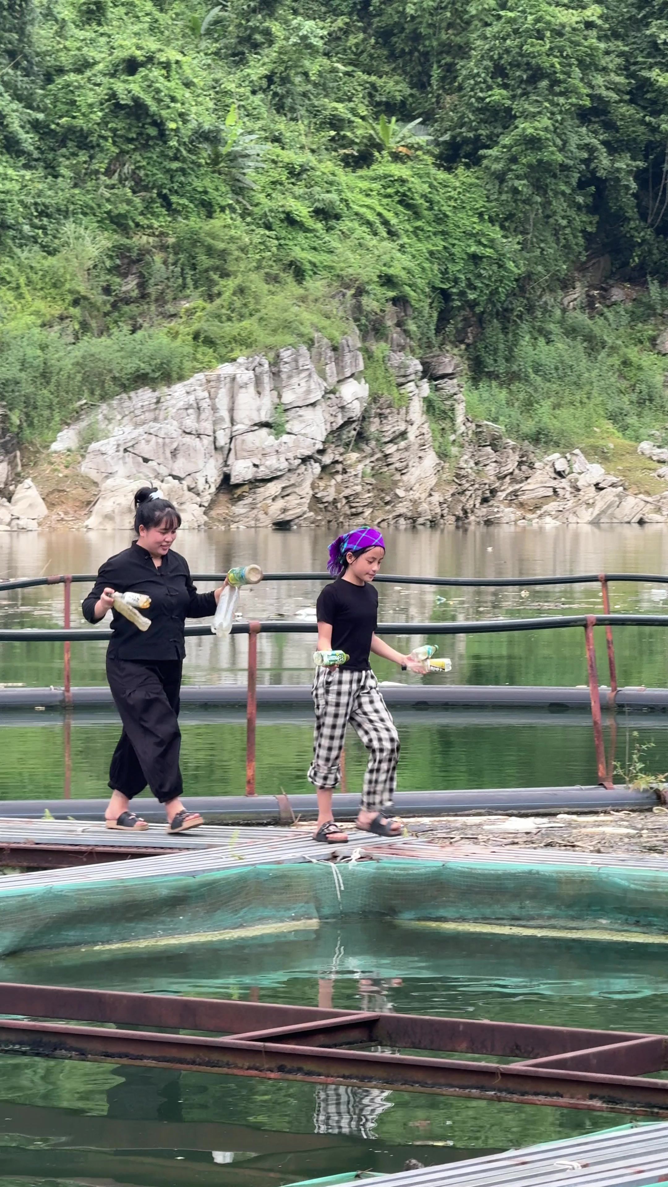 @Sức Tày