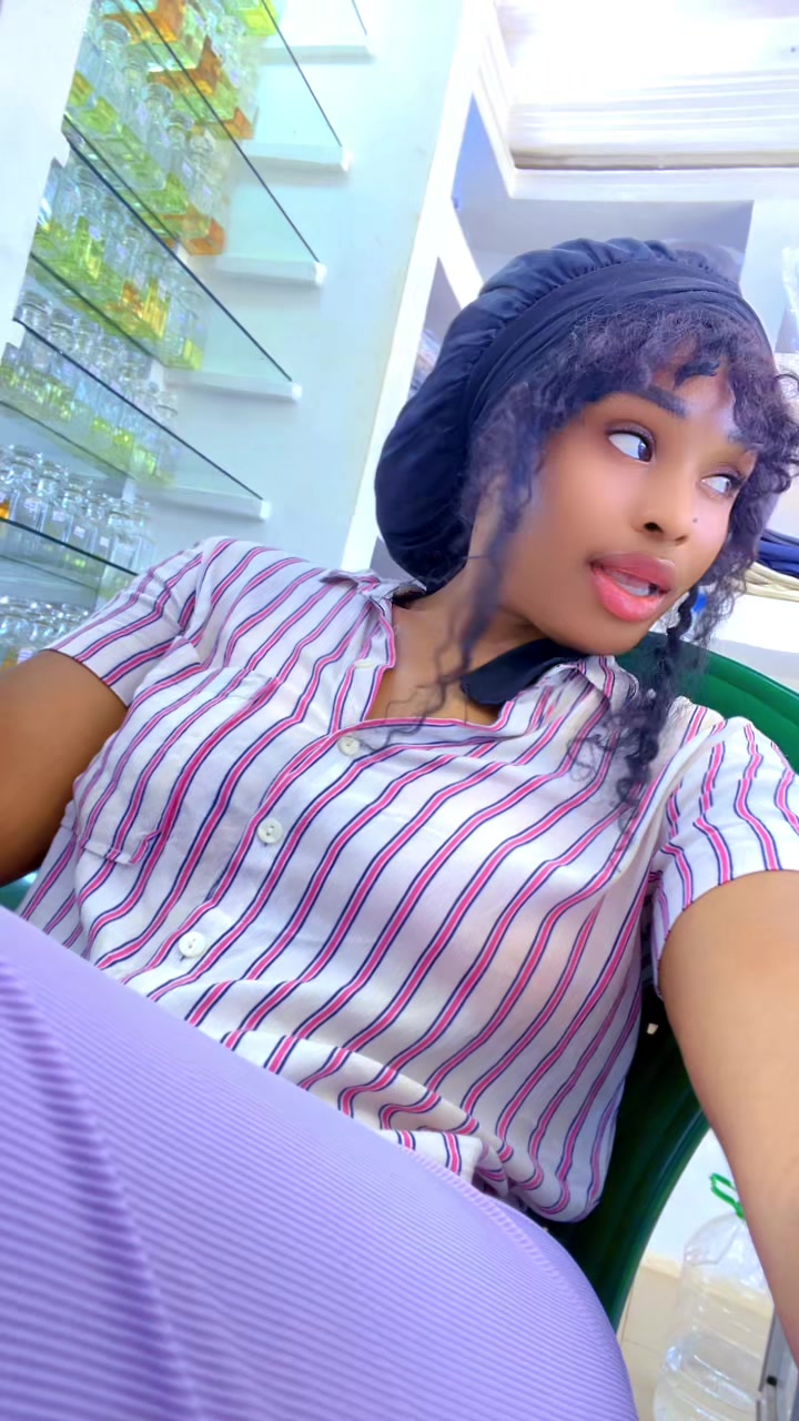 @Lady_Mira
