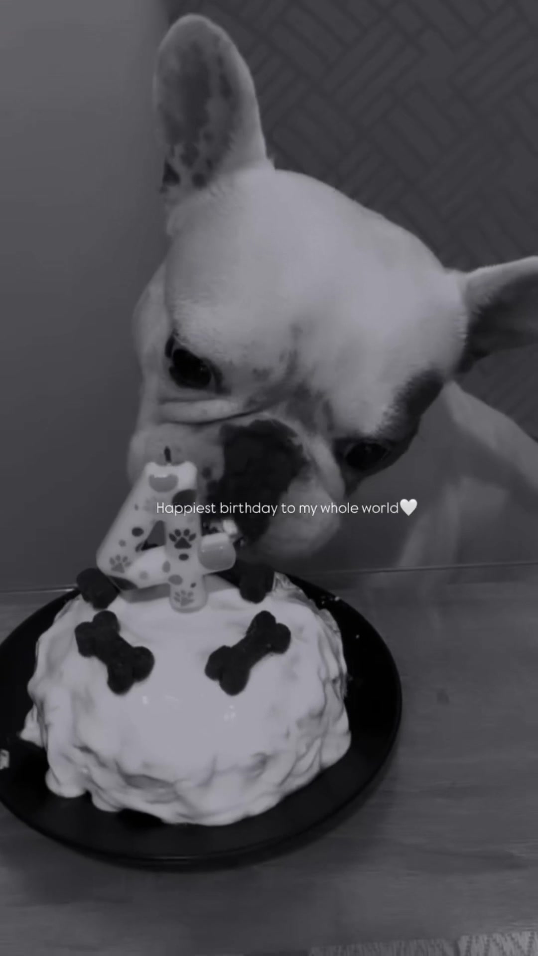 @AĐ