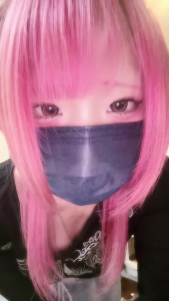 @陰キャちゃん(⃔ *`꒳´ * )⃕↝