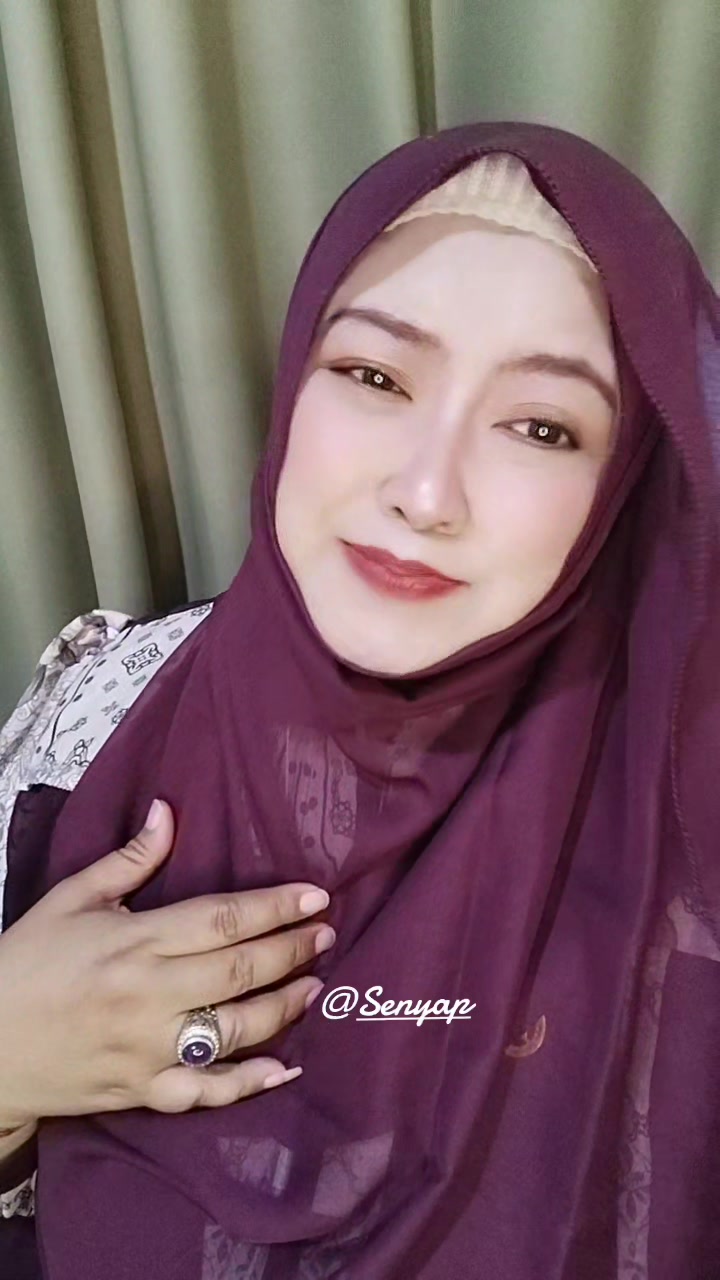 @Senyap