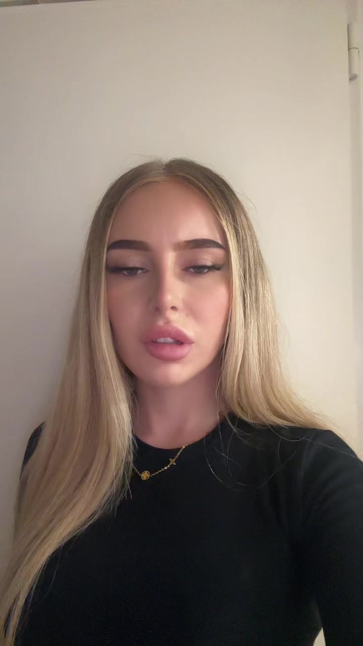 @sabrinnn