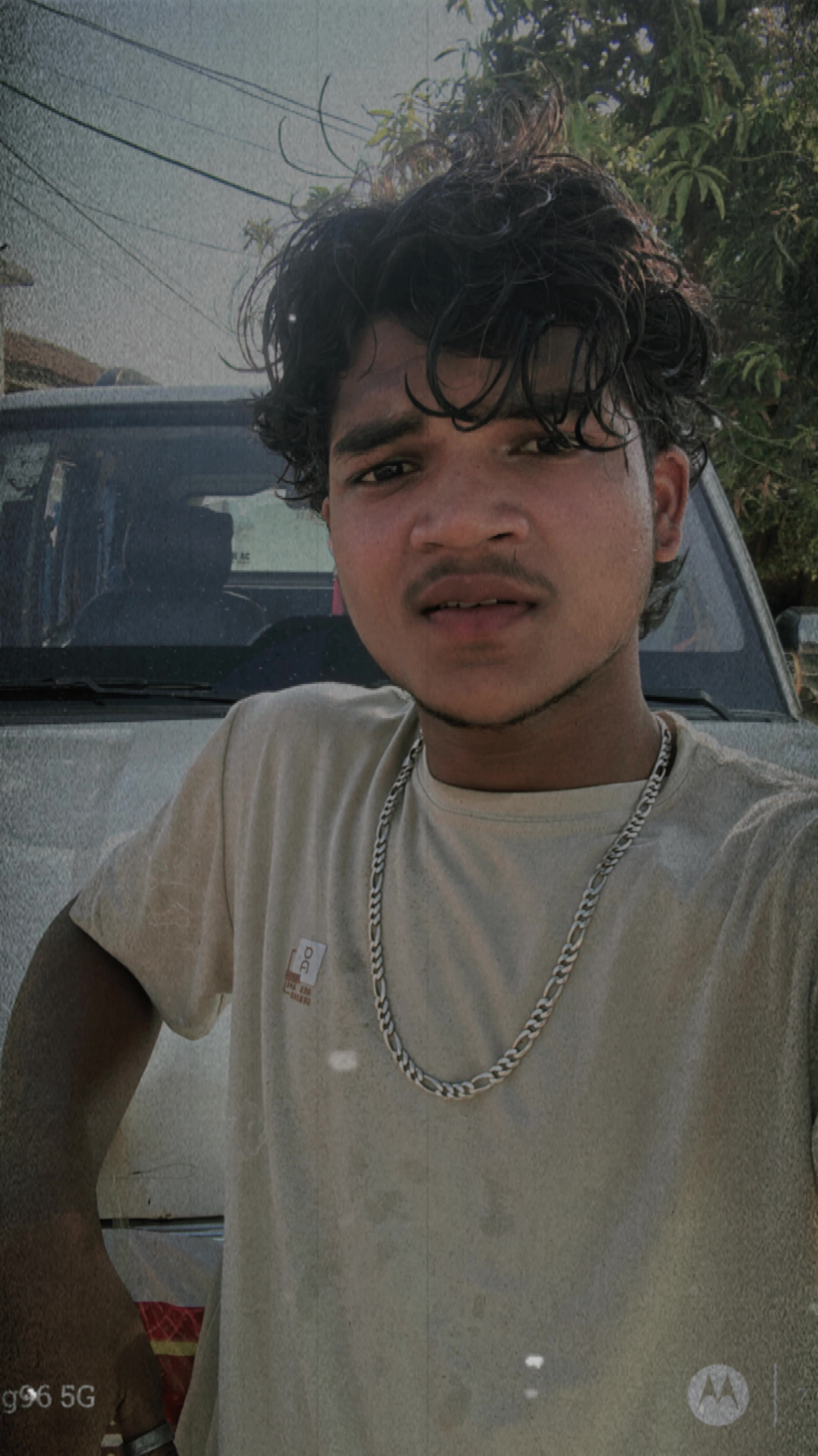 @Chandan♡