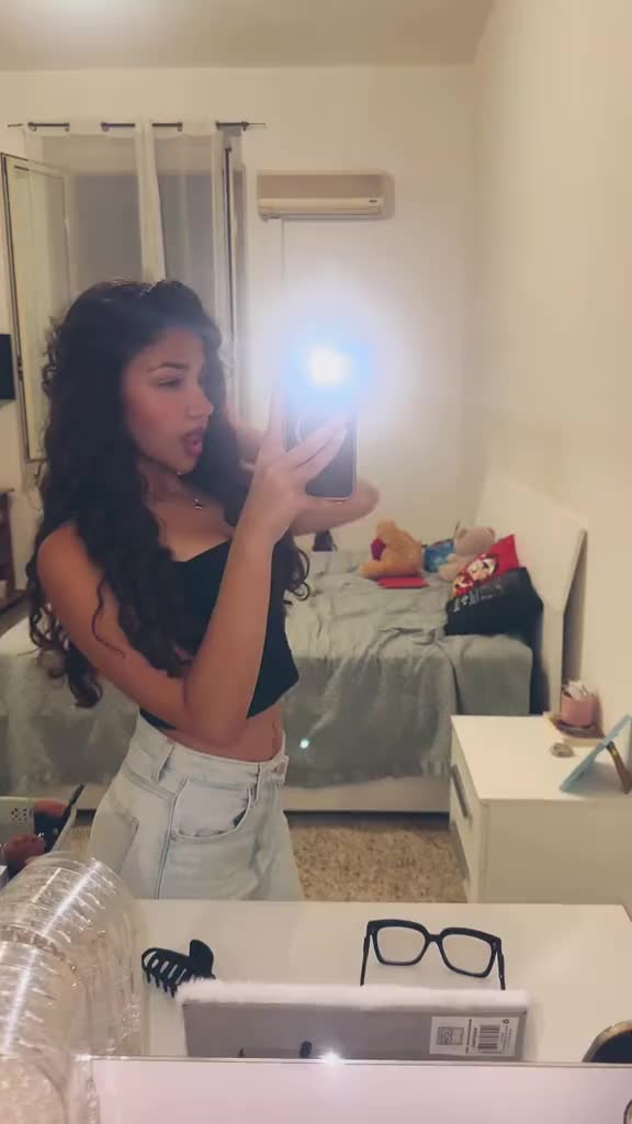 @asi&uacute;