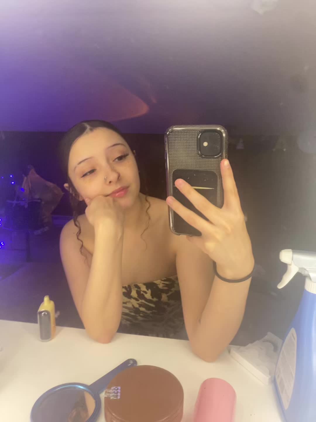 @asiah.