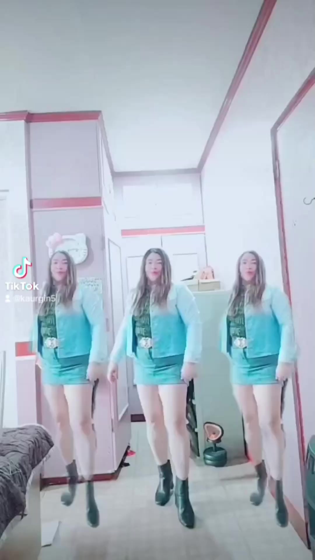 @lone girl 223