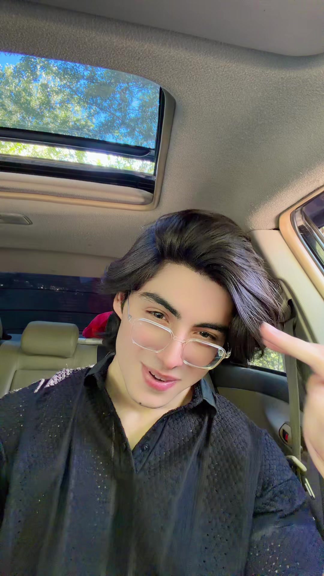 @༆𝑺𝒉𝒂𝒎𝒐𝒐♕︎