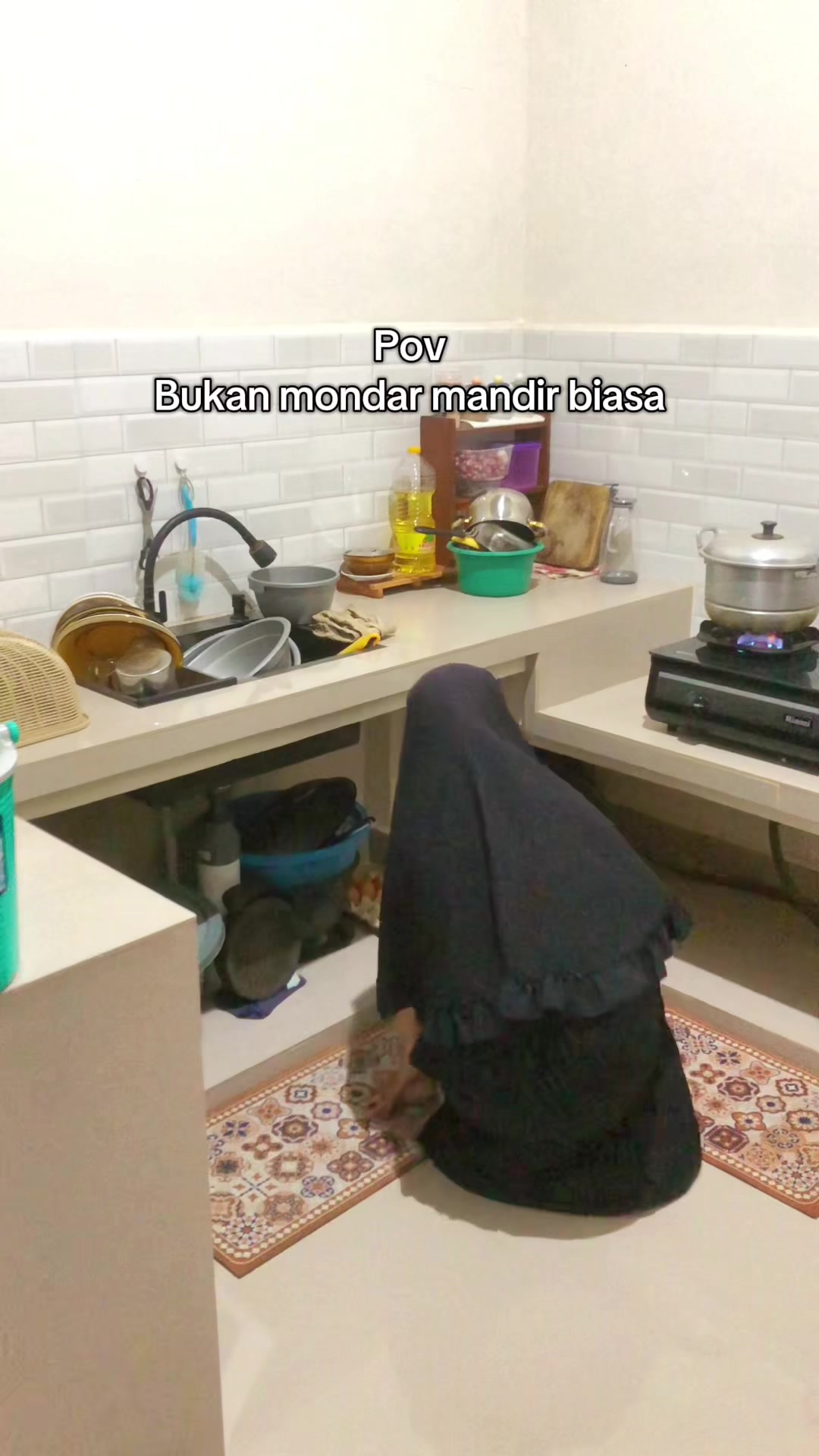 @Nuy