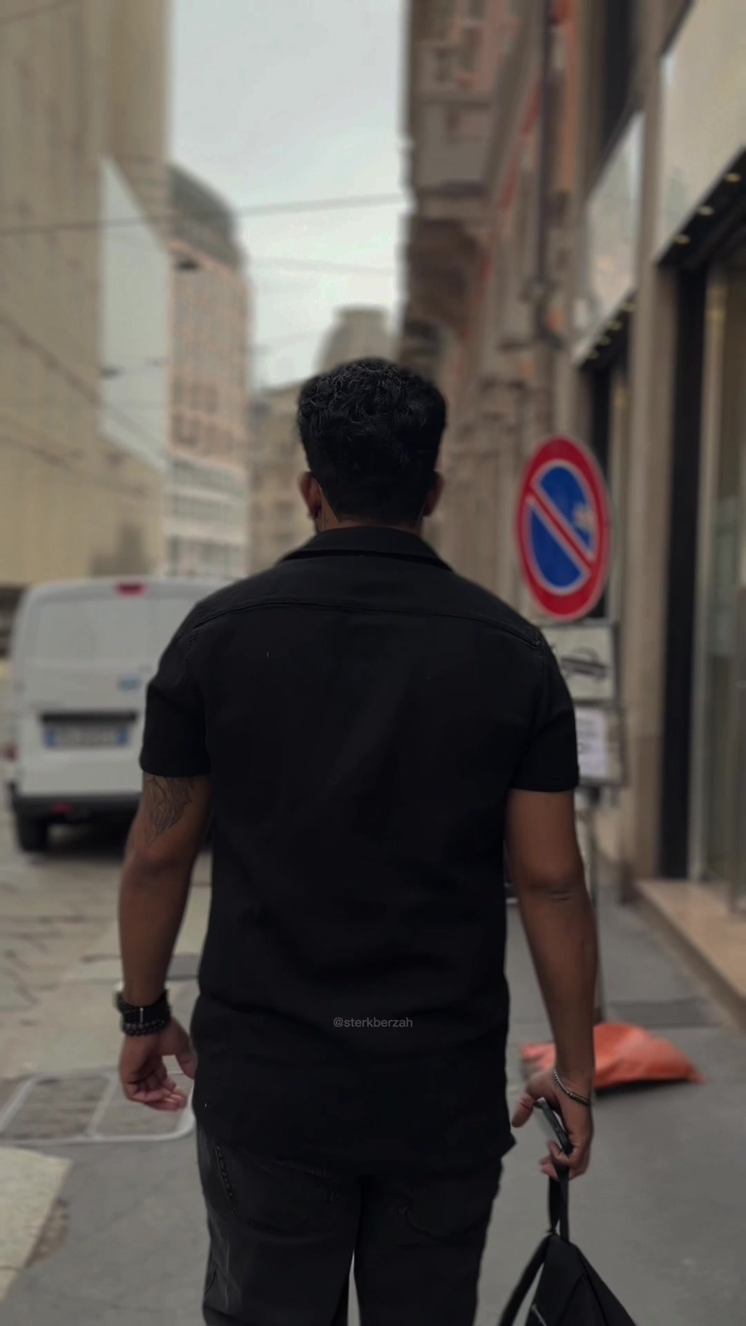 @SHENA 🇮🇹