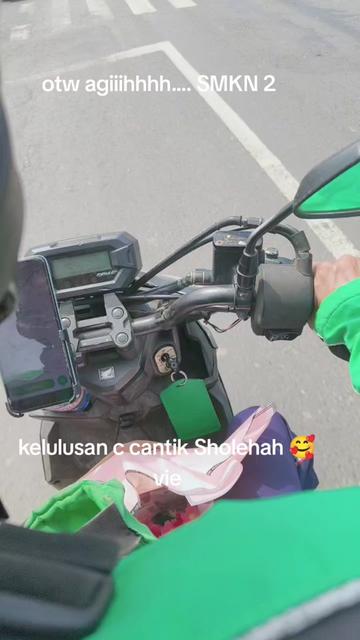 @🍋$ kesayangan koe🍊Gemini ♊