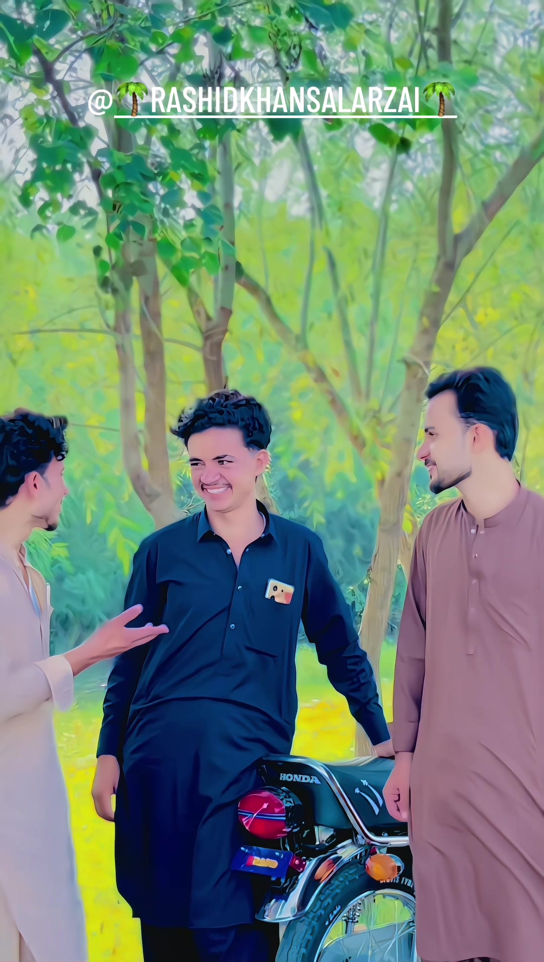 @🖤 غنم رنگ حلک با جو ڑ ی 🖤