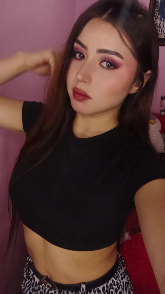 @𝓒𝓪𝓻𝓸𝓵🍒D'M