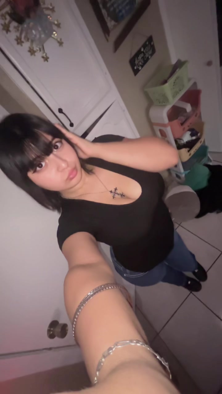 @🦚