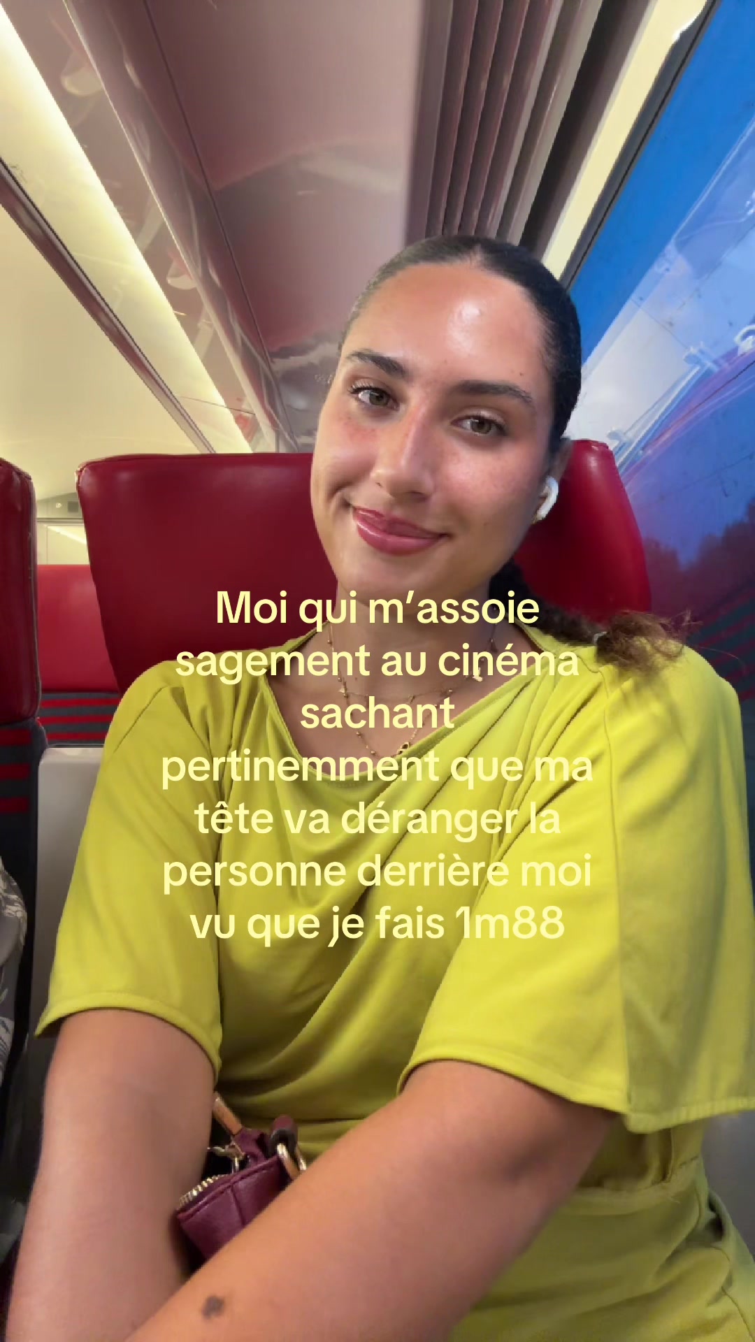 @mathildee.lt