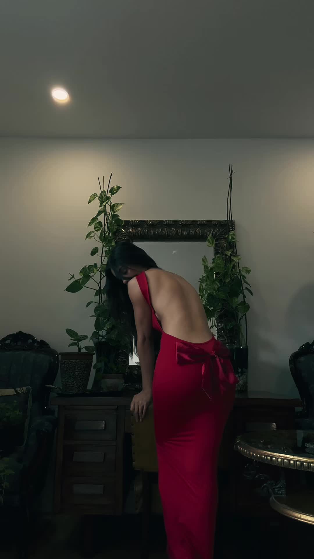 @Luna
