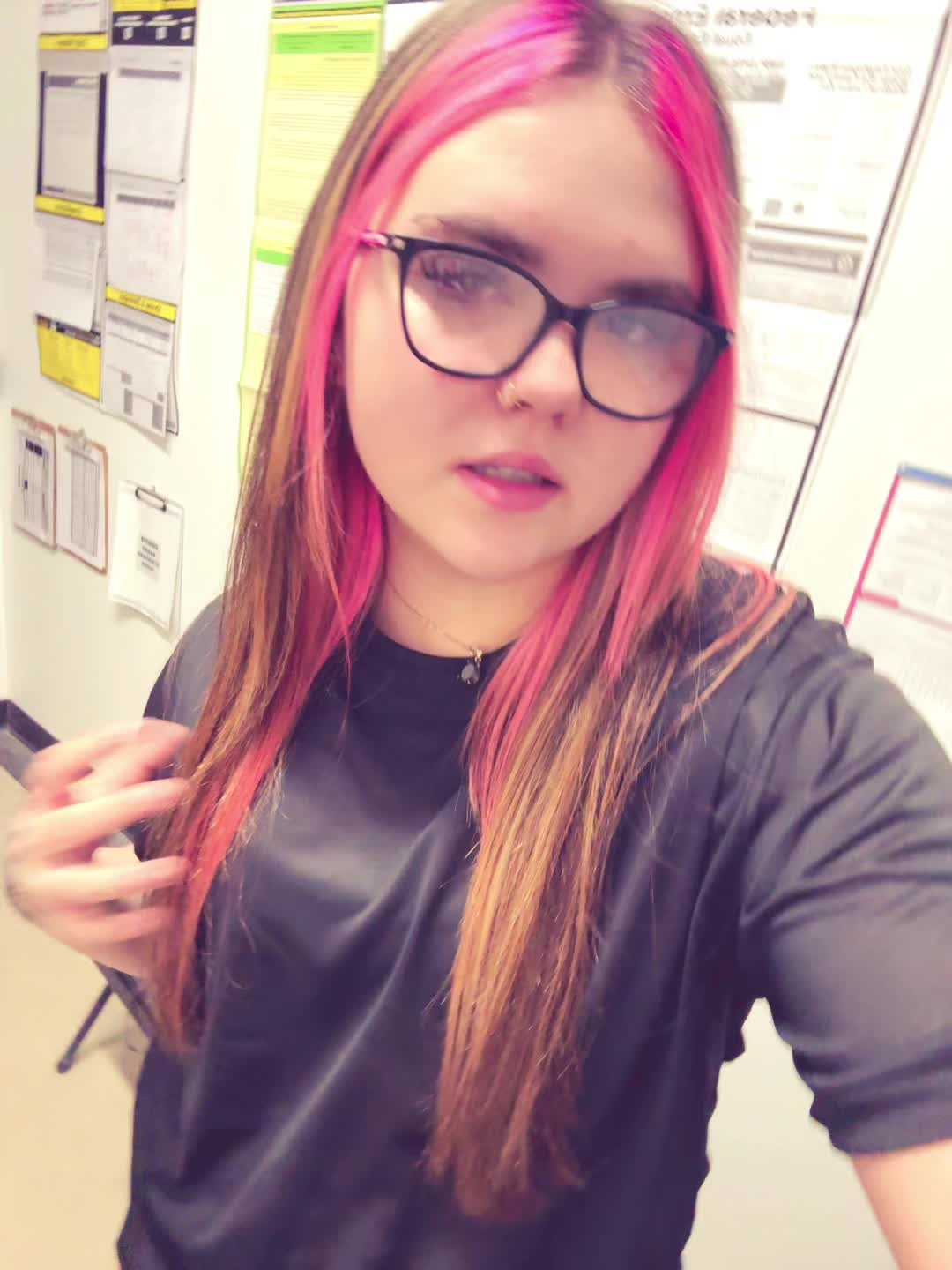 @sabrina