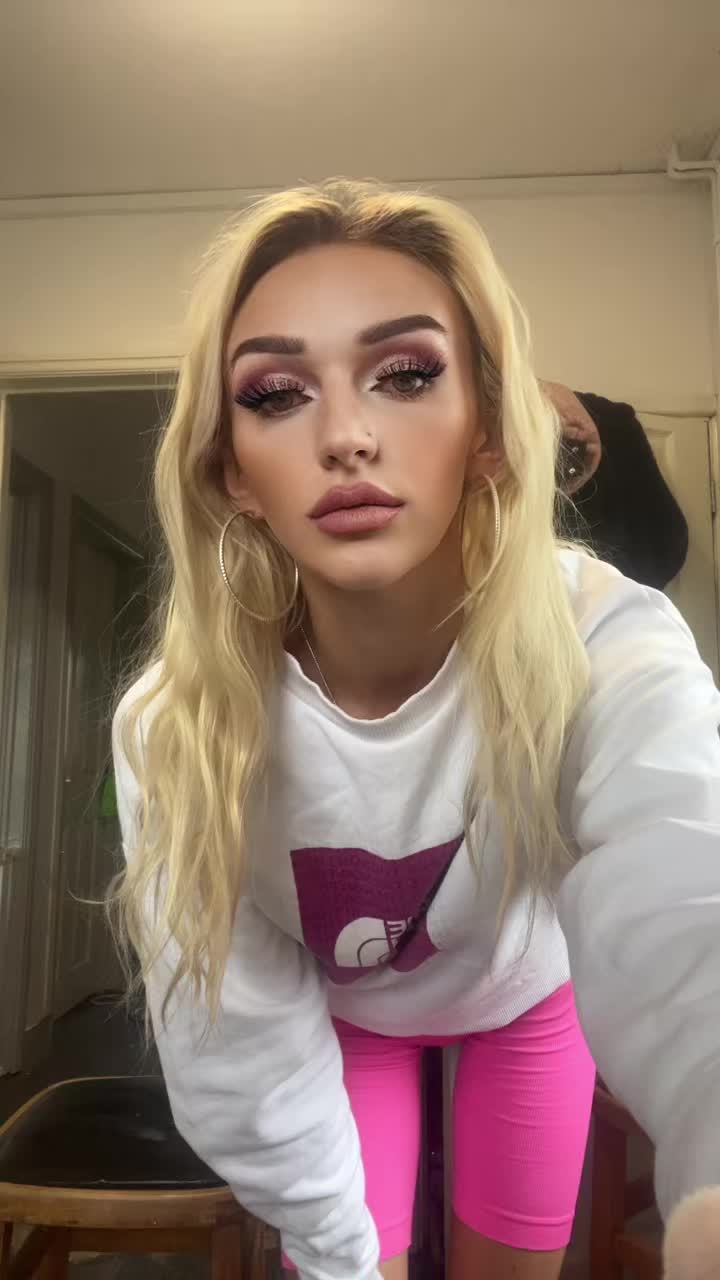 @Abby🦋🐾