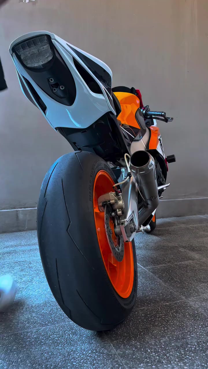 @RobbieMotoBikers🔥