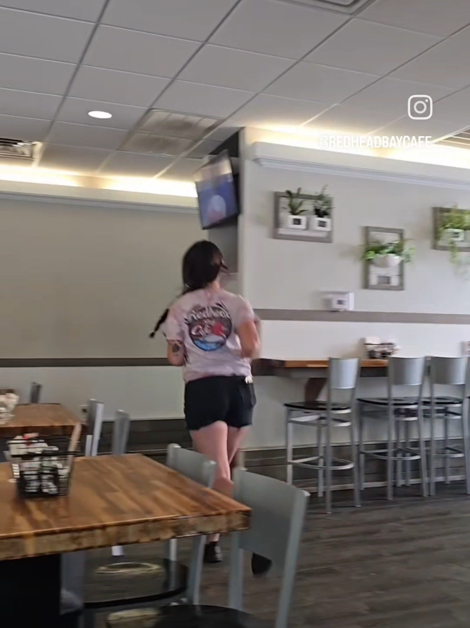 @RedheadBayCafeVB