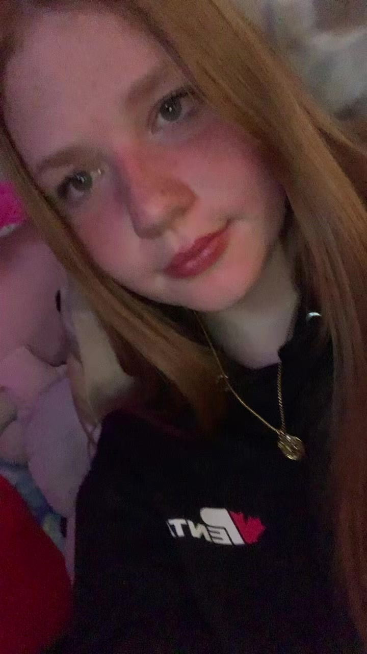 @Mira🌹