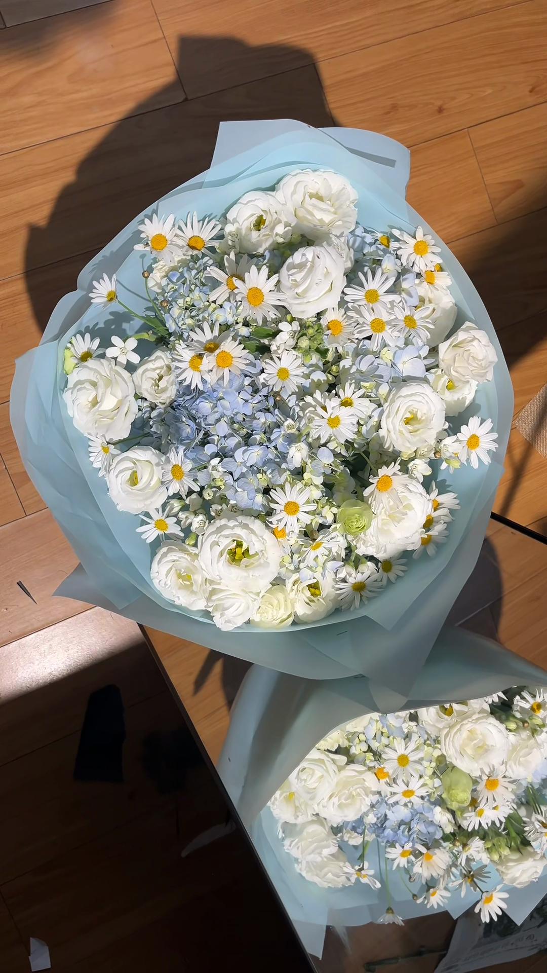 @Ỏn Ẻn