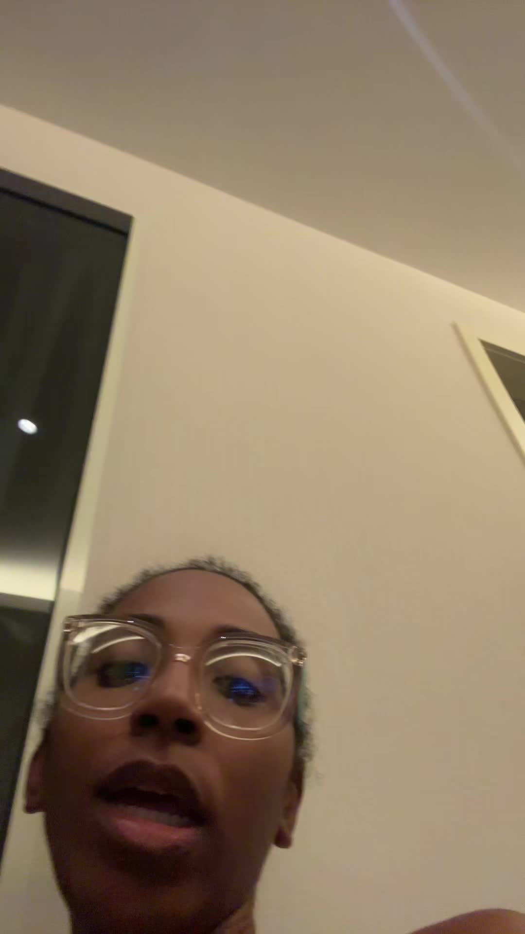 @YT @shaynaconde