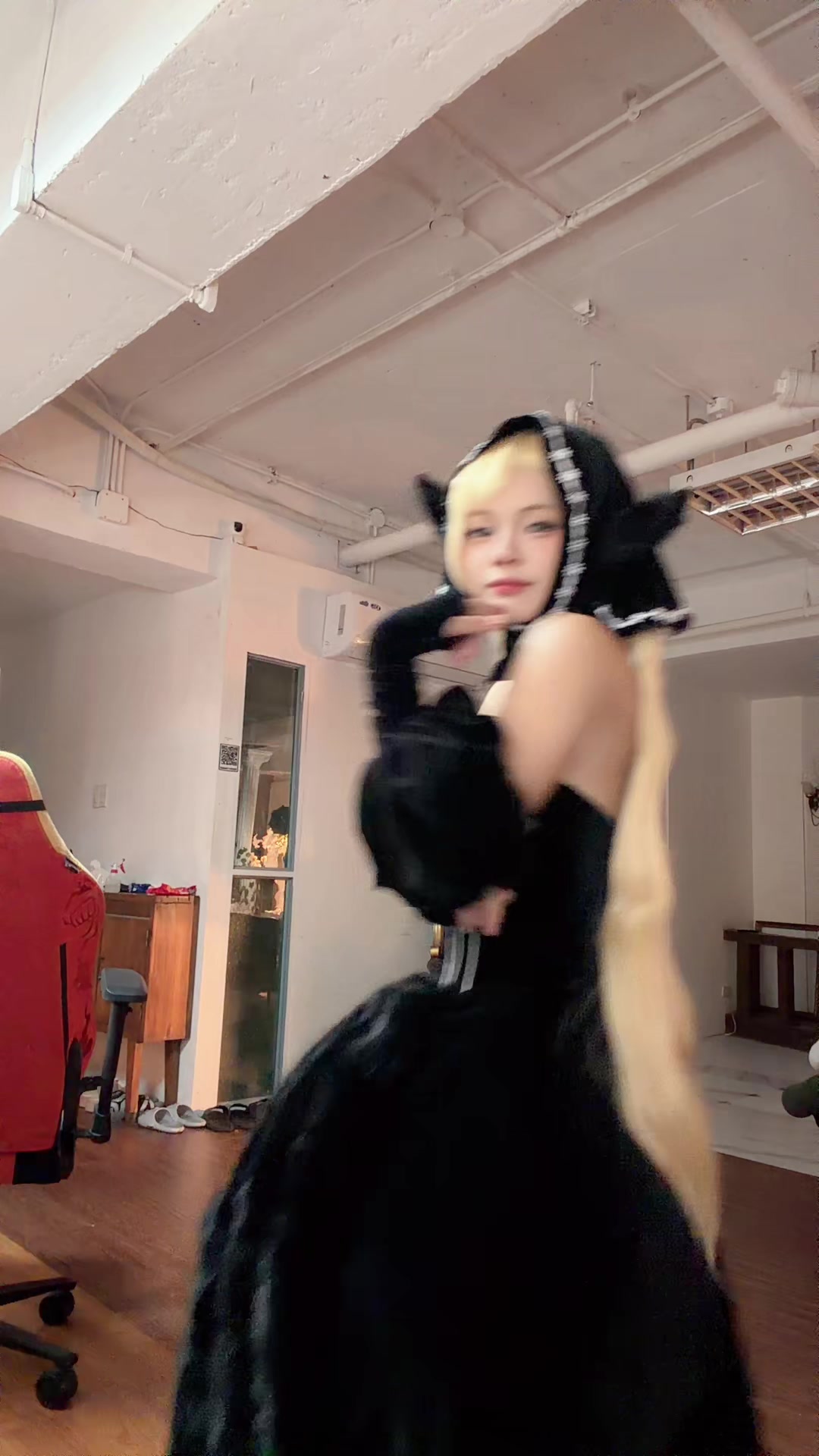 @earisistable_