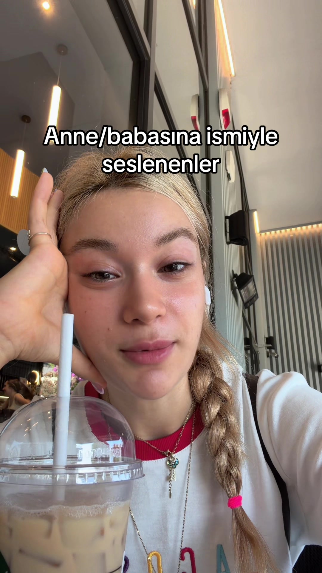 @Melacıkela