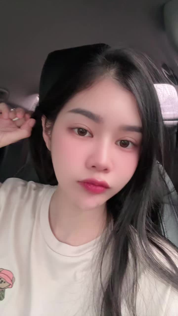 @เม็ดพลอย💎