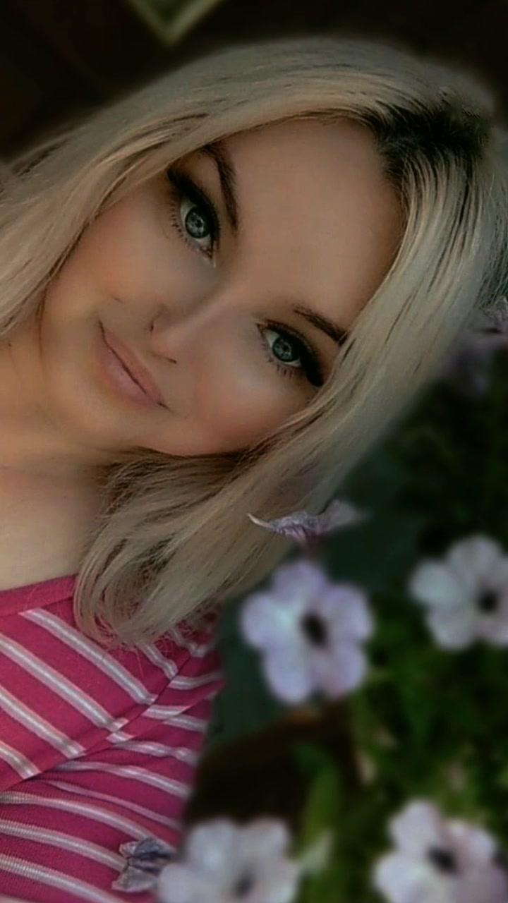 @꧁༺🍃 🌸Оля🌸🍃༻꧂
