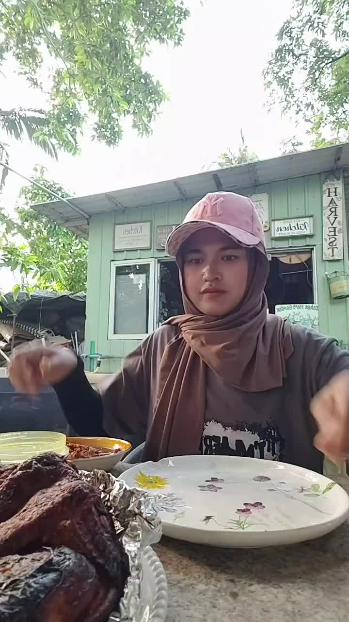 @Aisyahlove_8