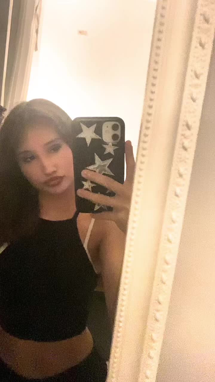 @:3