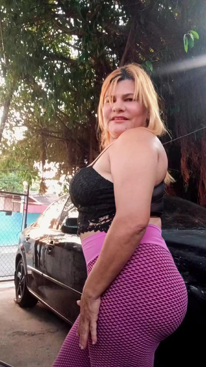 @Paola Leon
