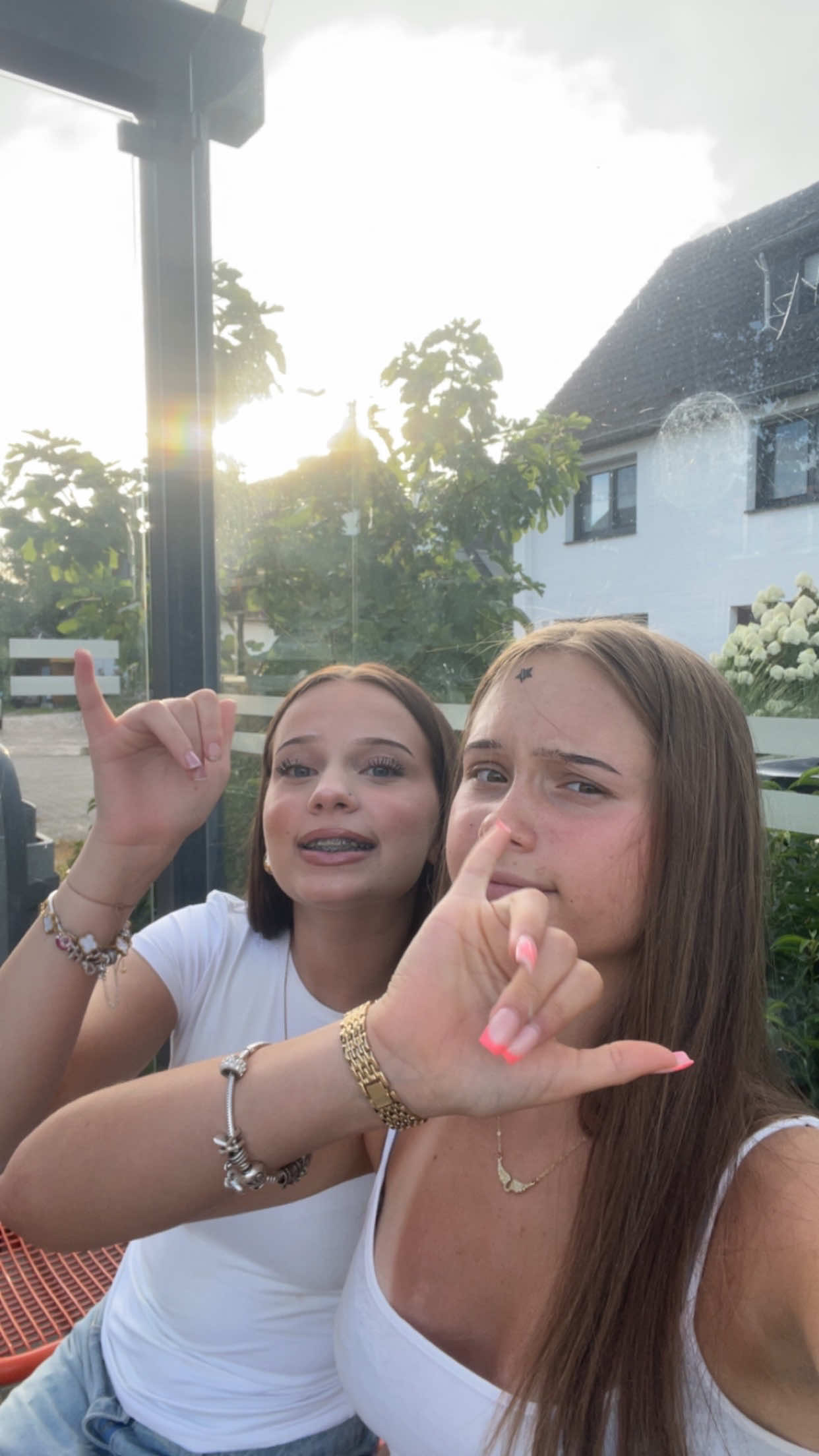 @𝐤𝐫𝐢𝐬𝐭𝐢𝐧𝐚