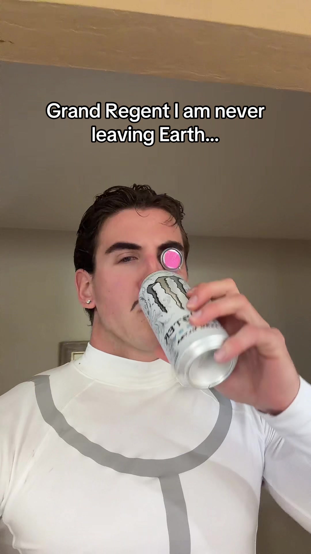 @JoestarCosplay