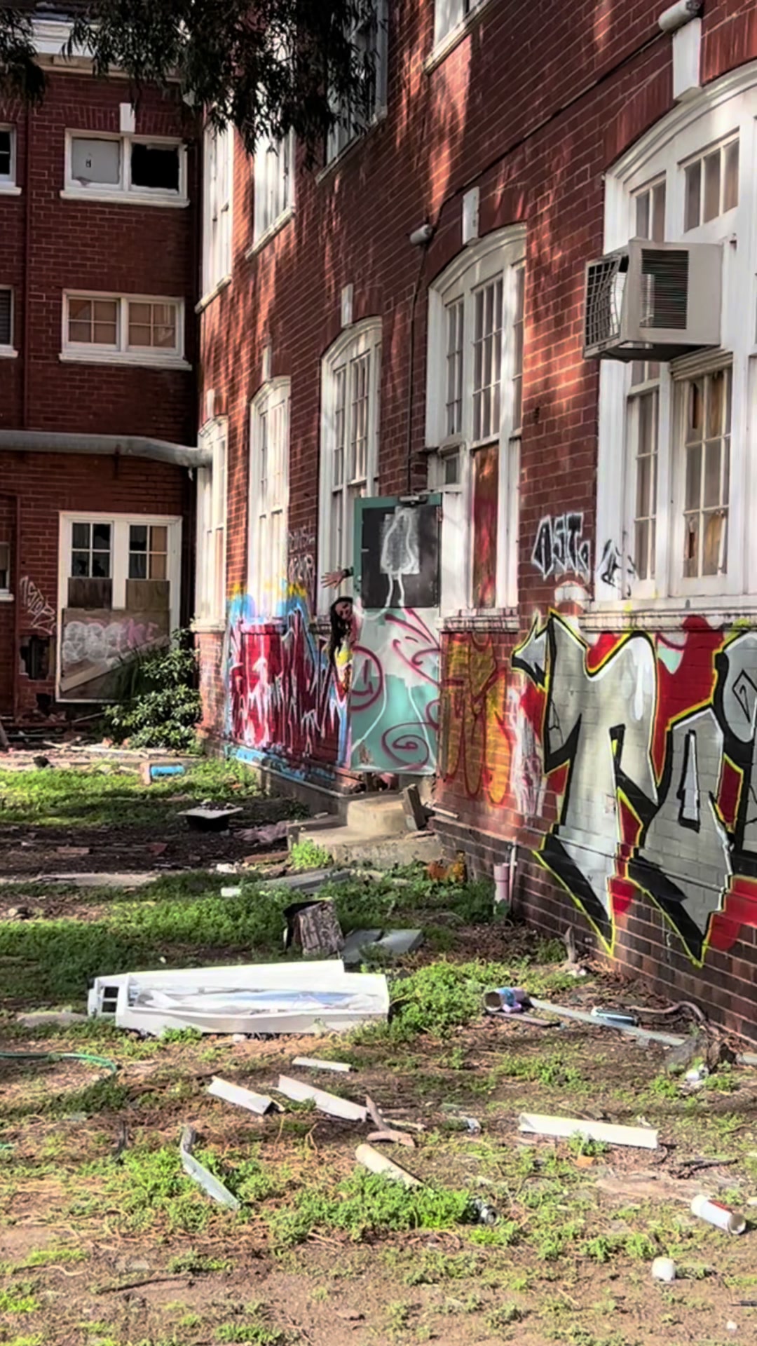 @brownie_urbex