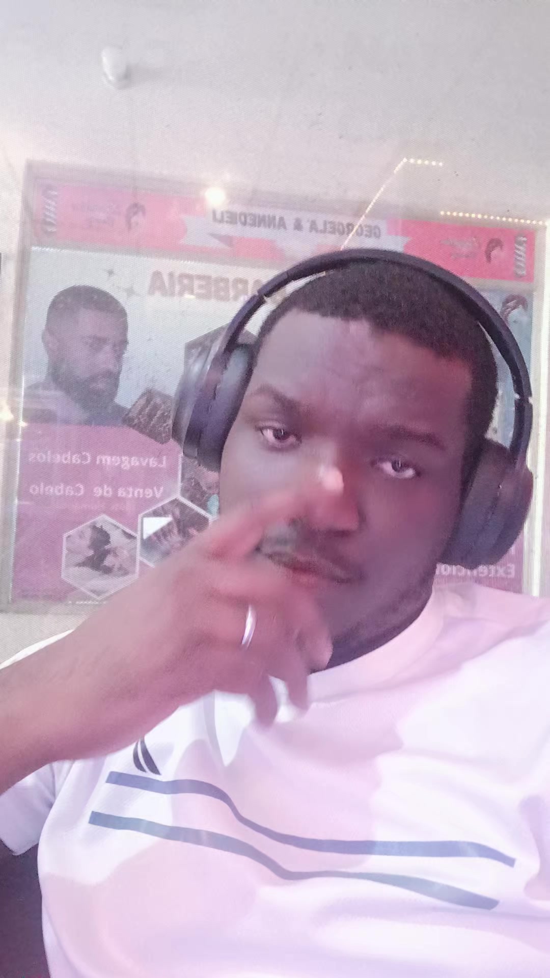 @Maestro Exameau🎸🇭🇹