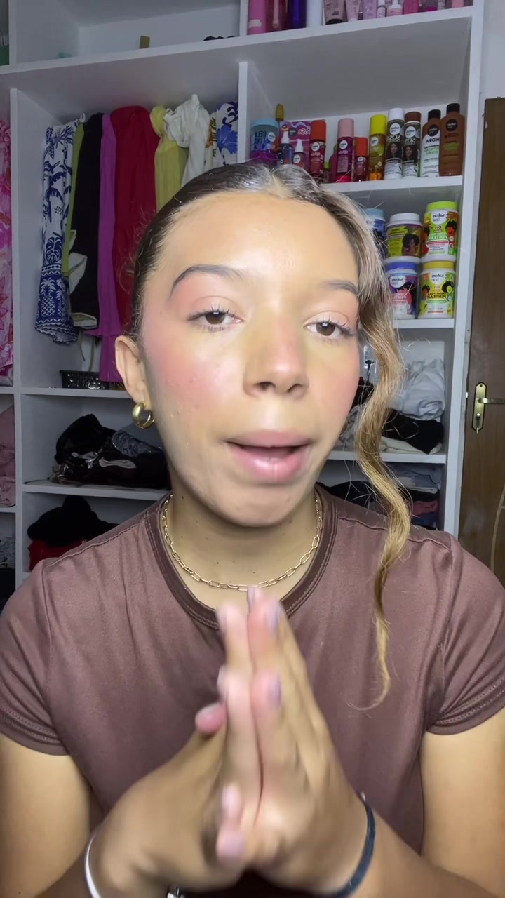 @Ana L&iacute;via