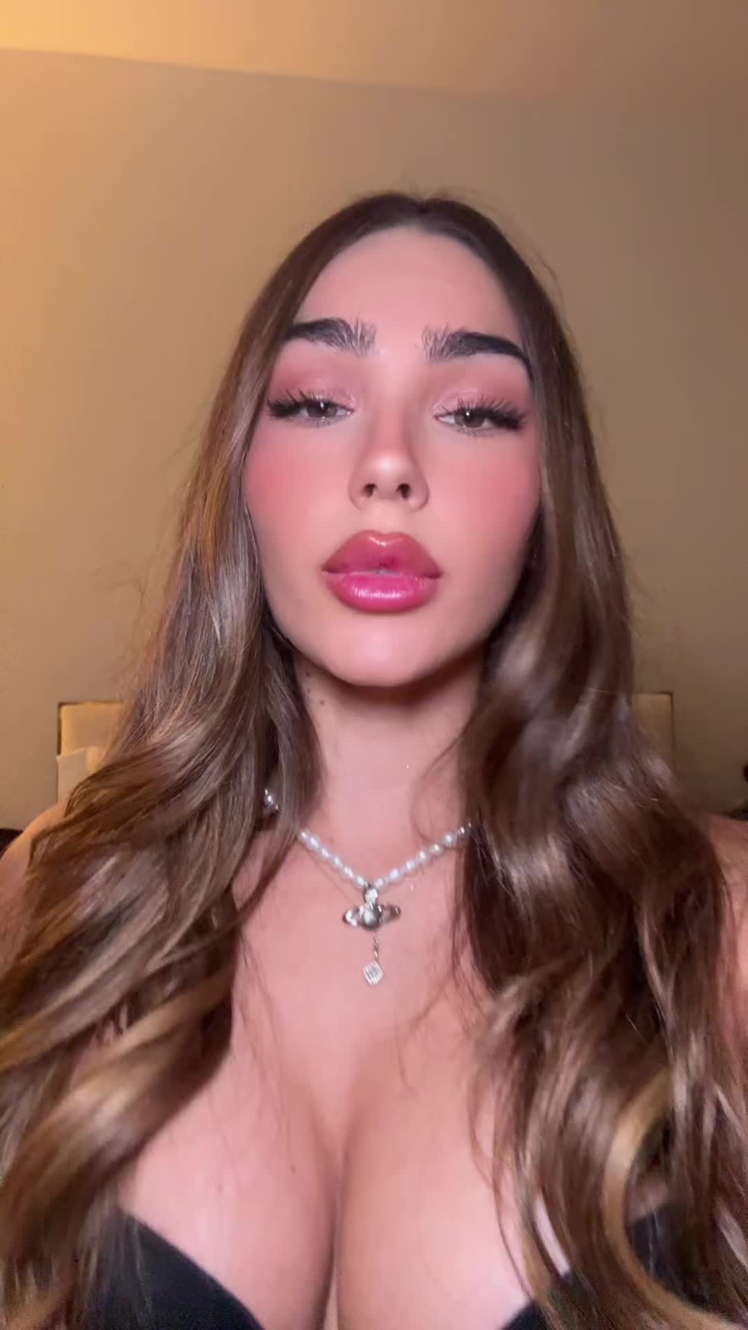 @alessandra
