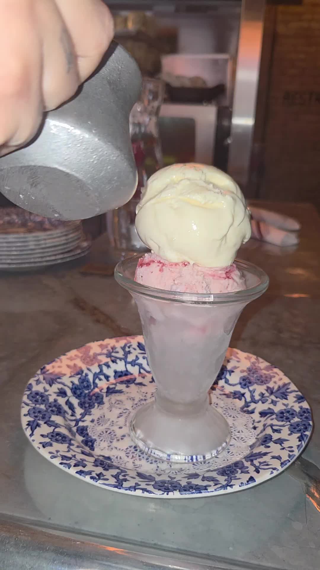 @thefoodconquer