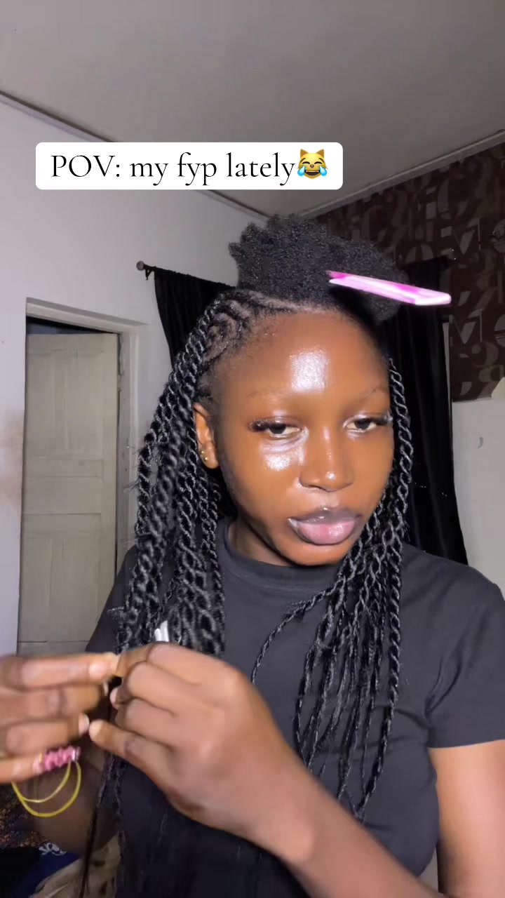@Peacey🌹💜