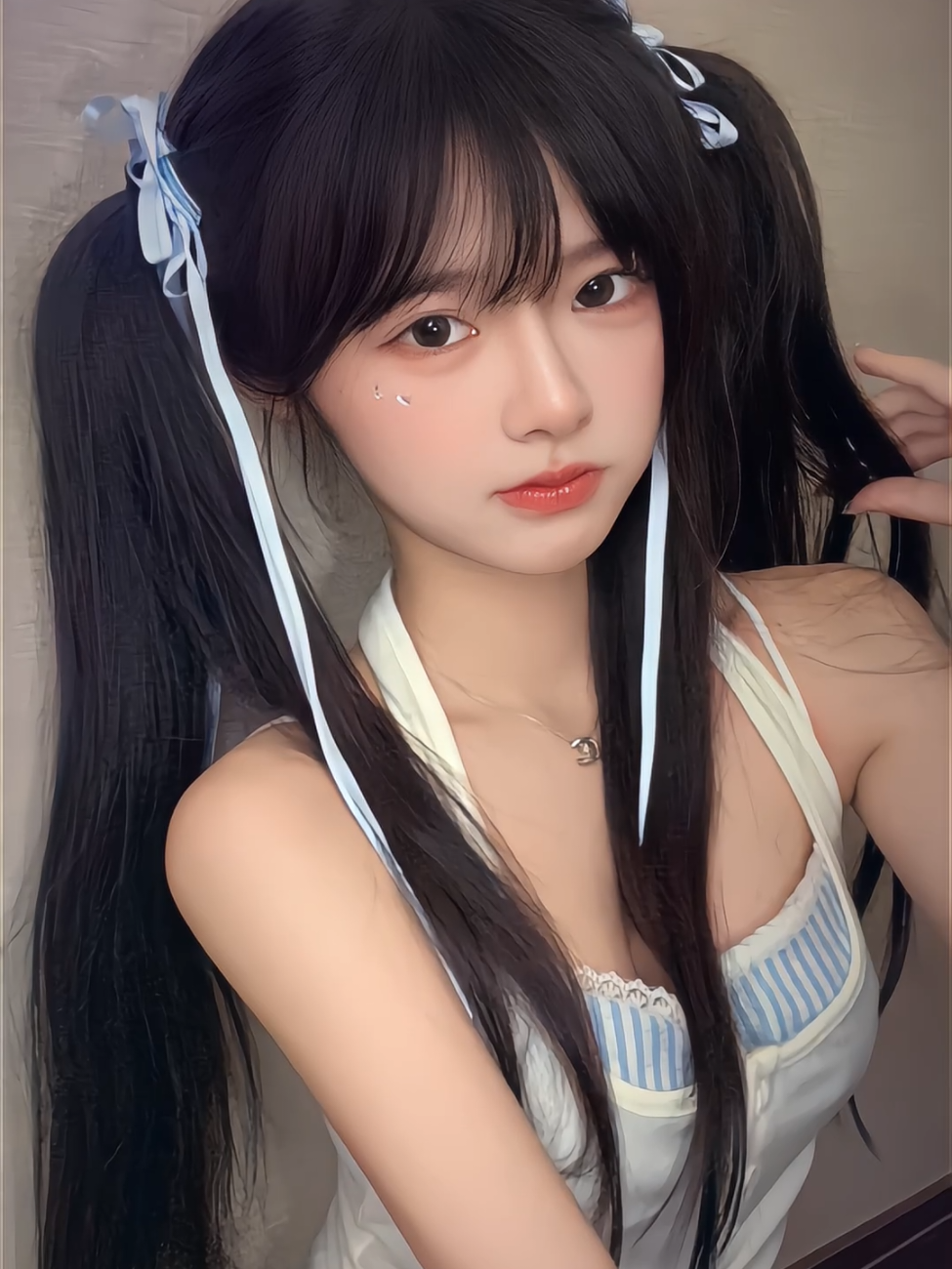 @𝘼𝙣𝙨𝙝𝙞